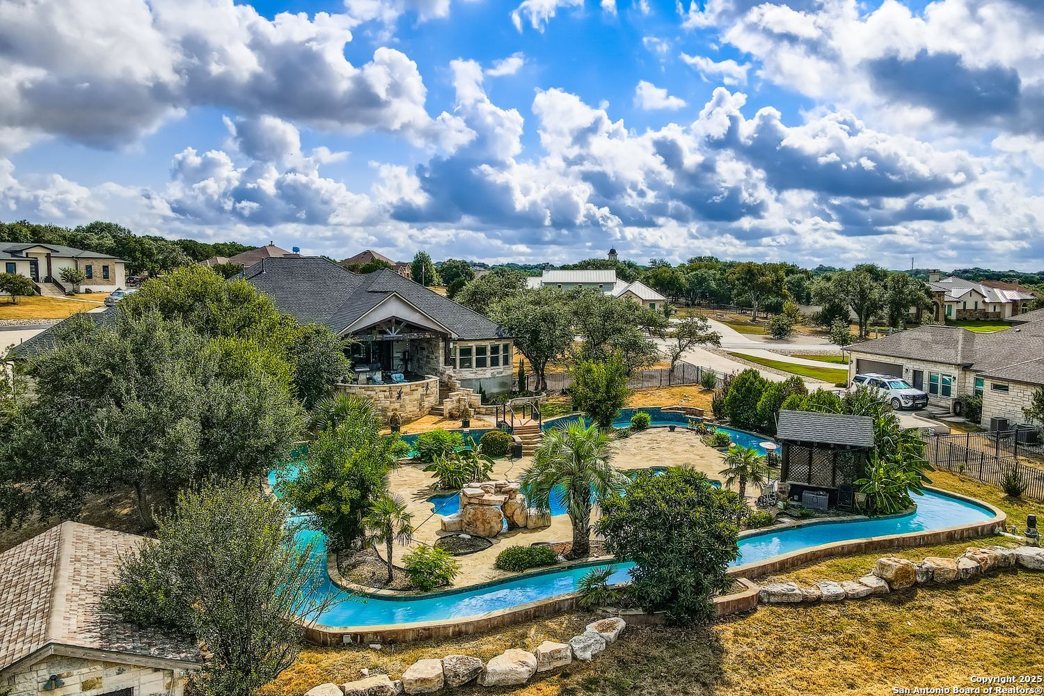property viewer photo 37