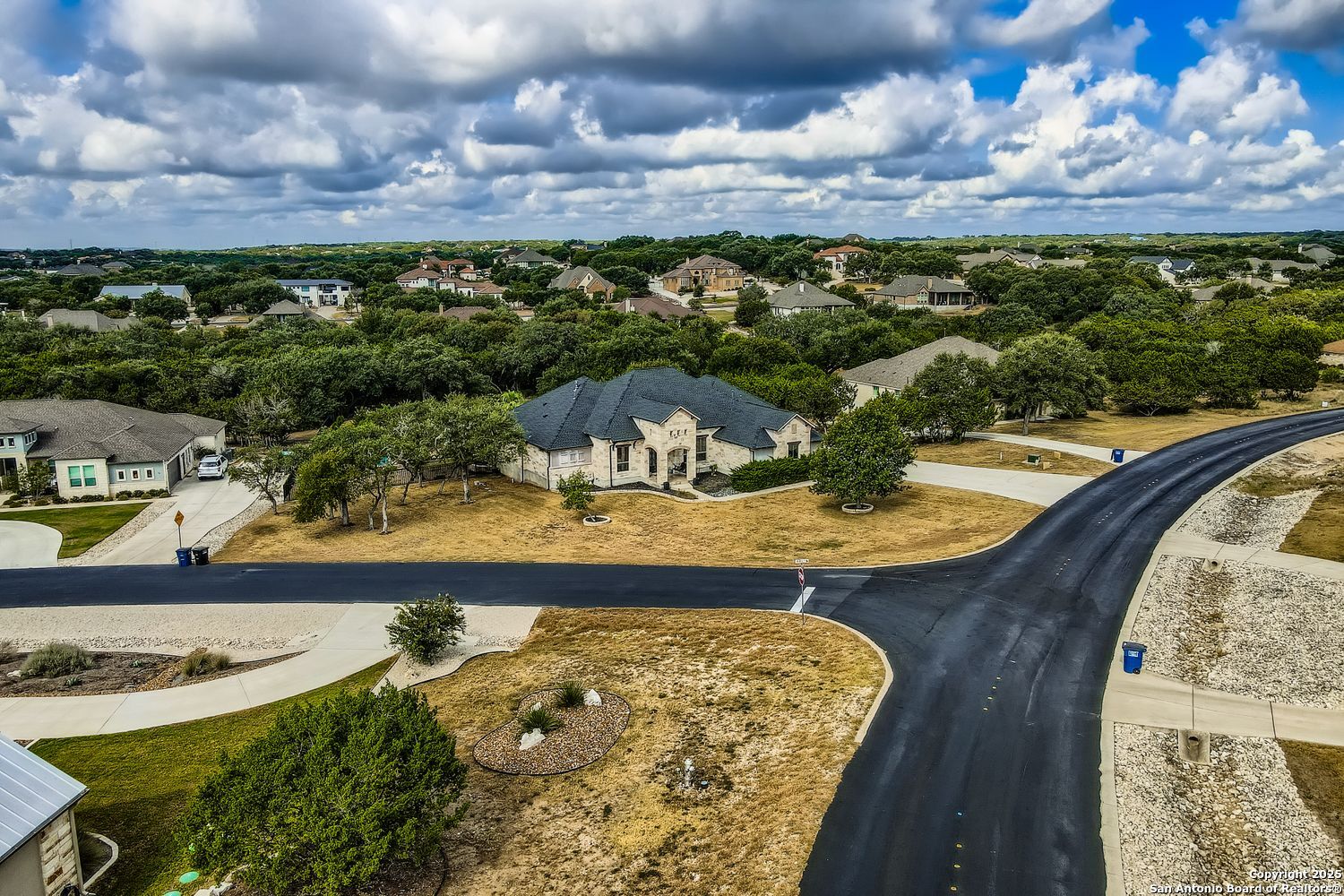 property viewer photo 4