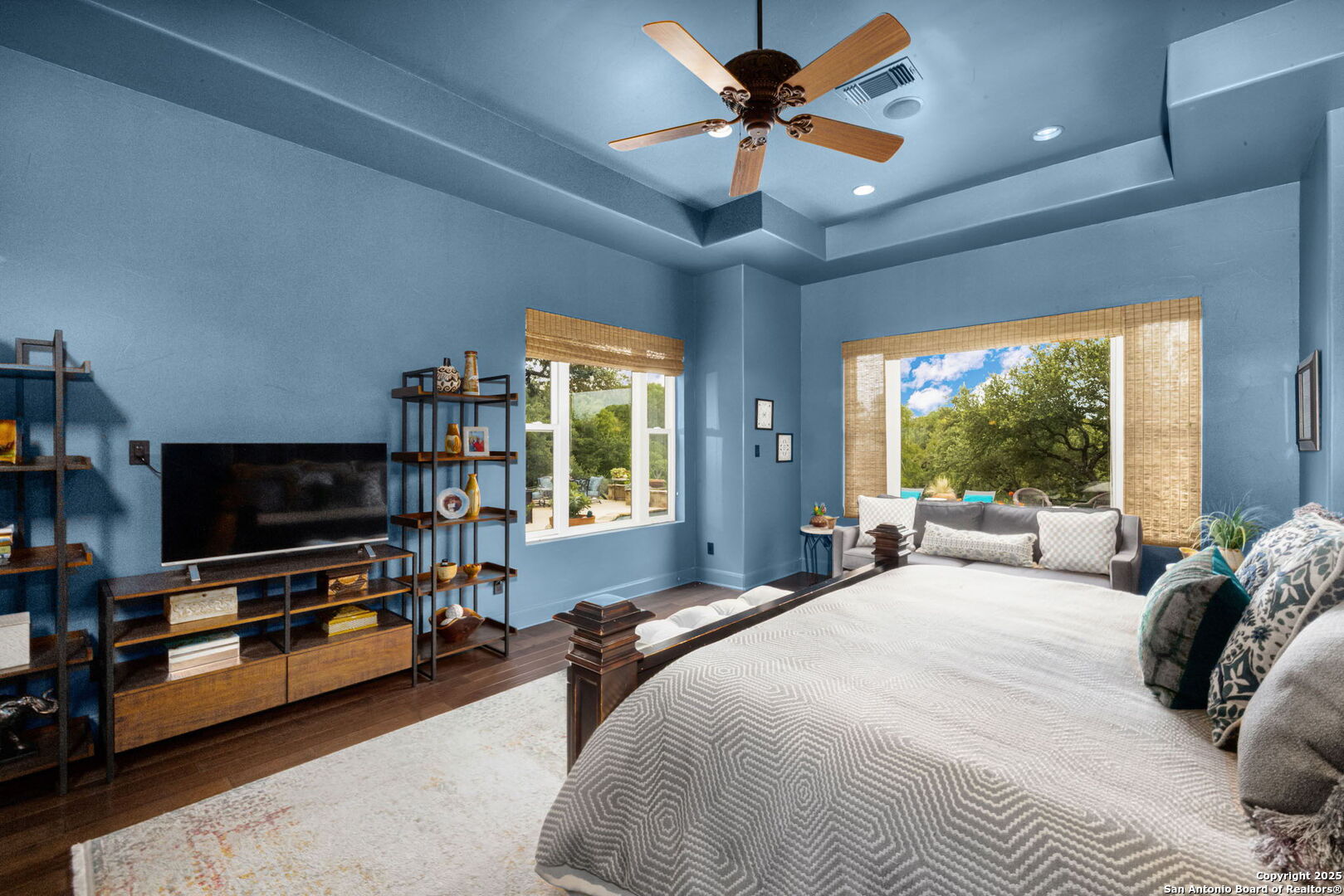 property viewer photo 17