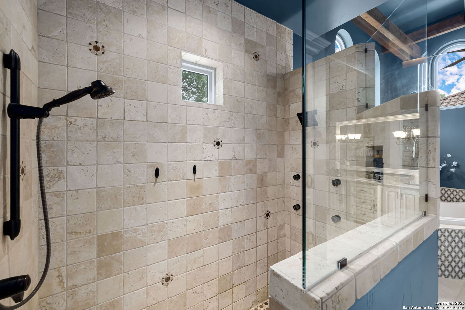 property viewer photo 21