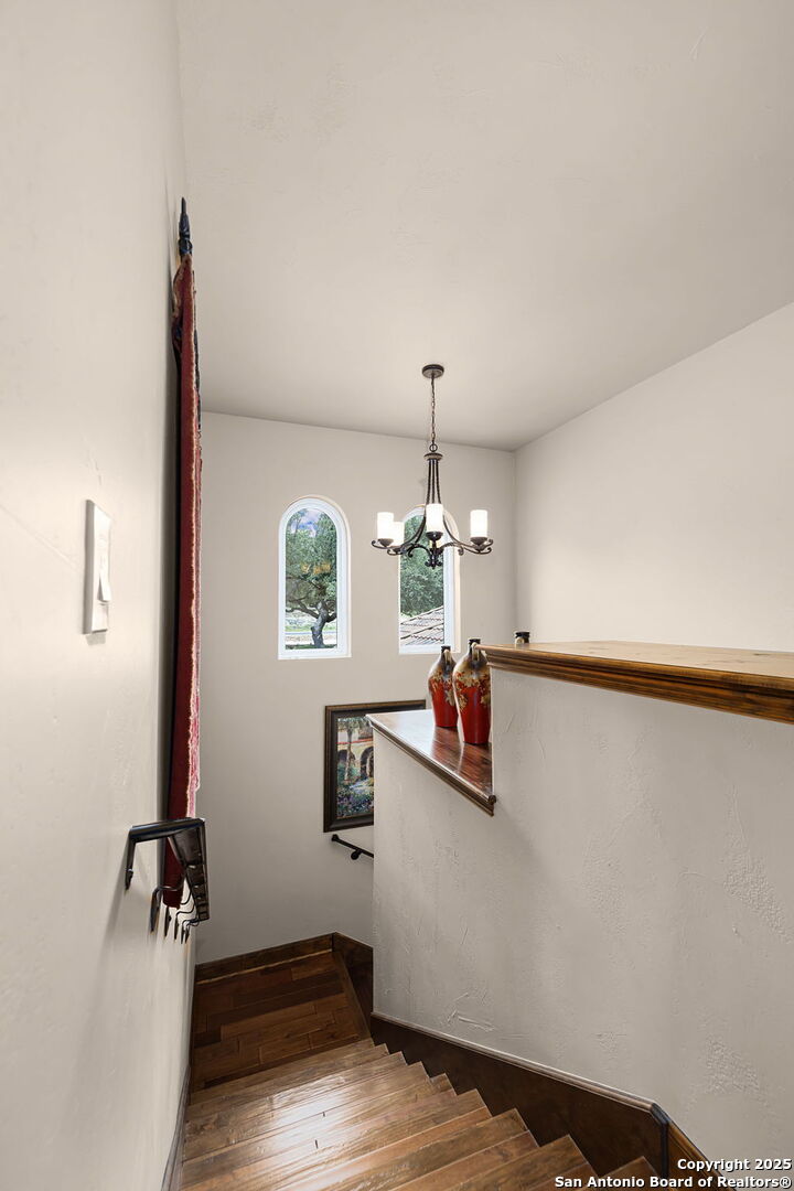 property viewer photo 28