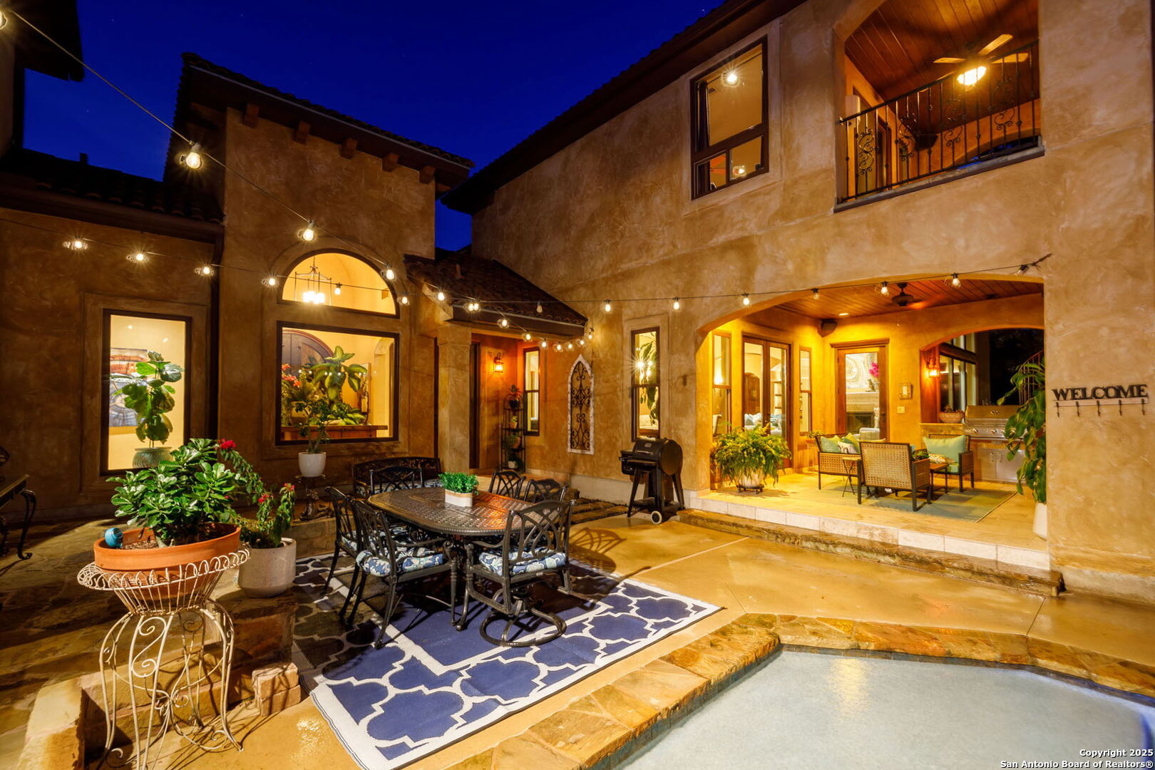 property viewer photo 41