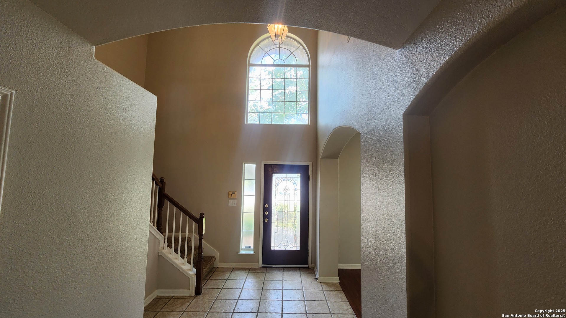 property viewer photo 1