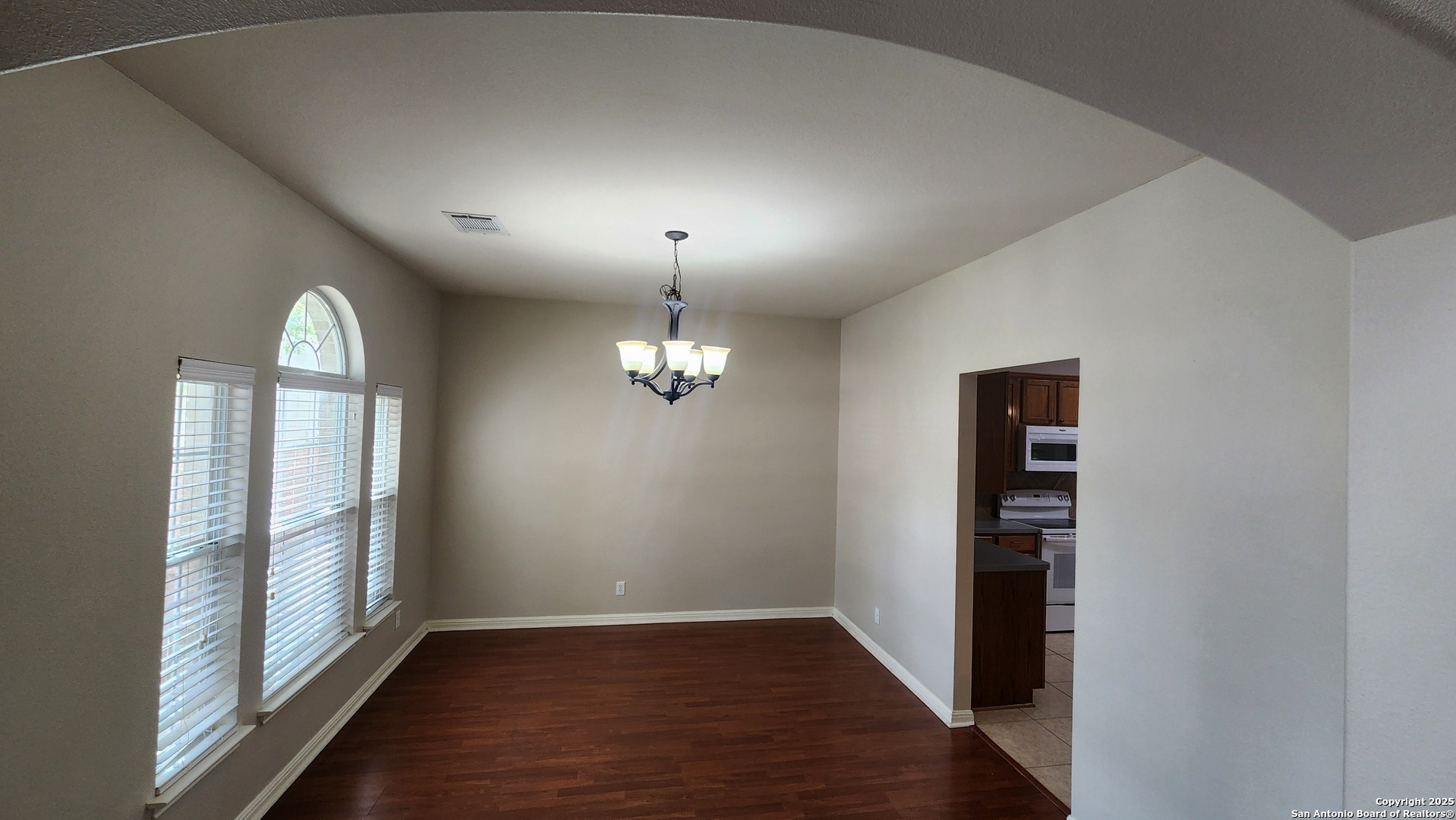 property viewer photo 11
