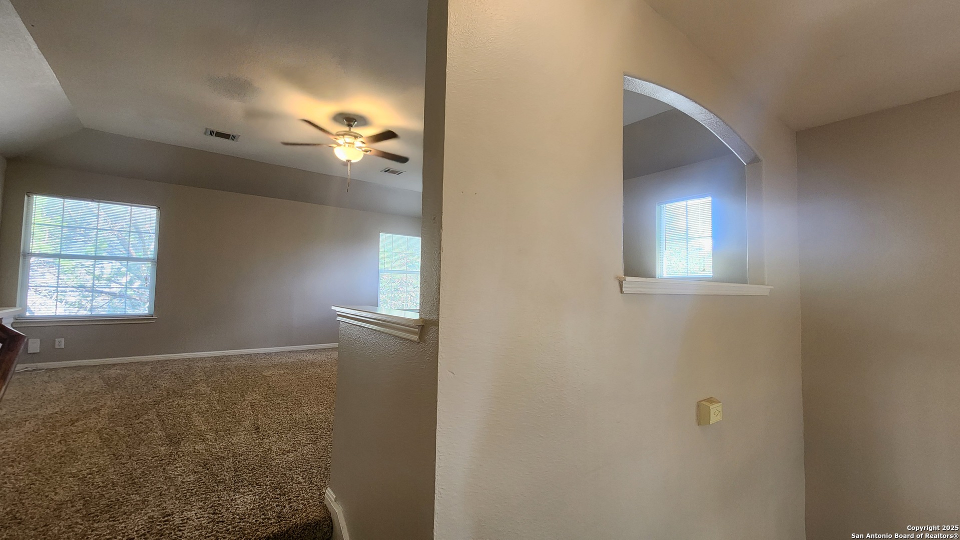 property viewer photo 26