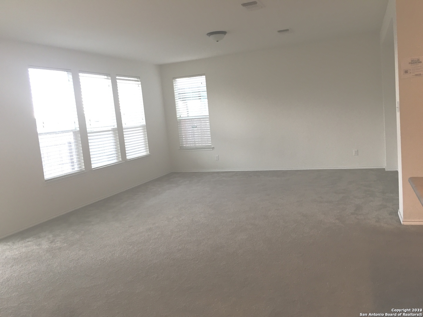 property viewer photo 10