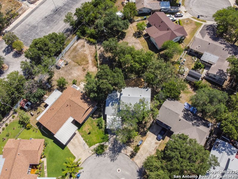 property viewer photo 31
