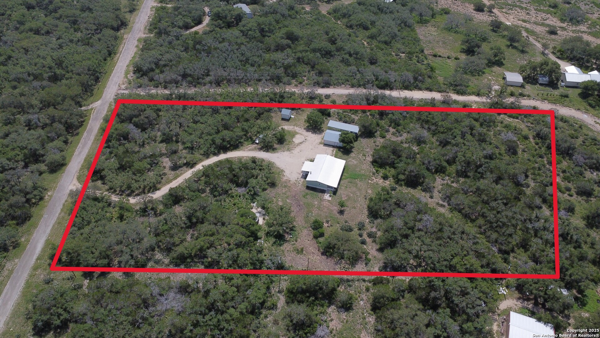 main property photo 25