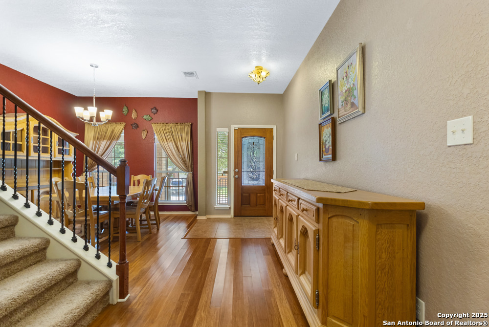 property viewer photo 3