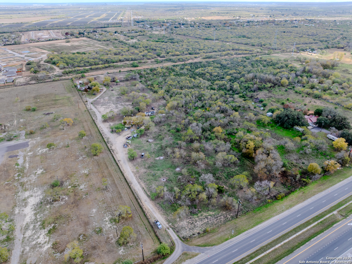main property photo 7