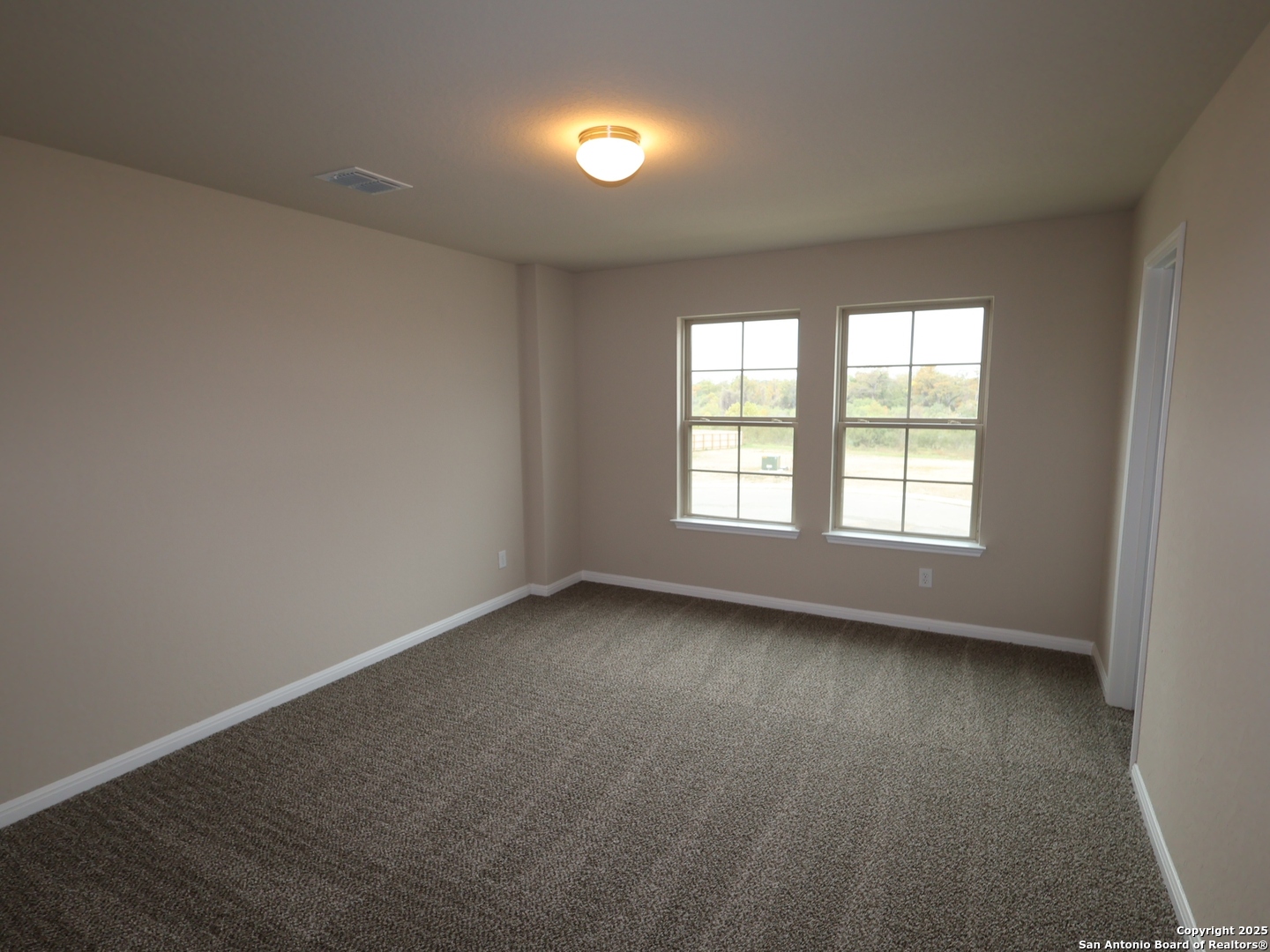 property viewer photo 14