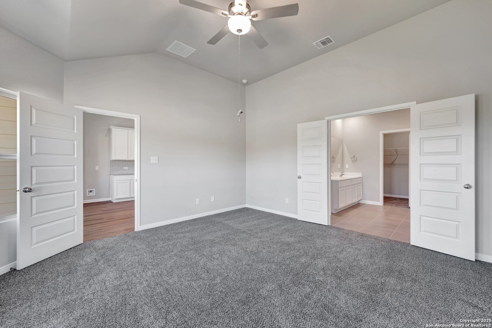 property viewer photo 11