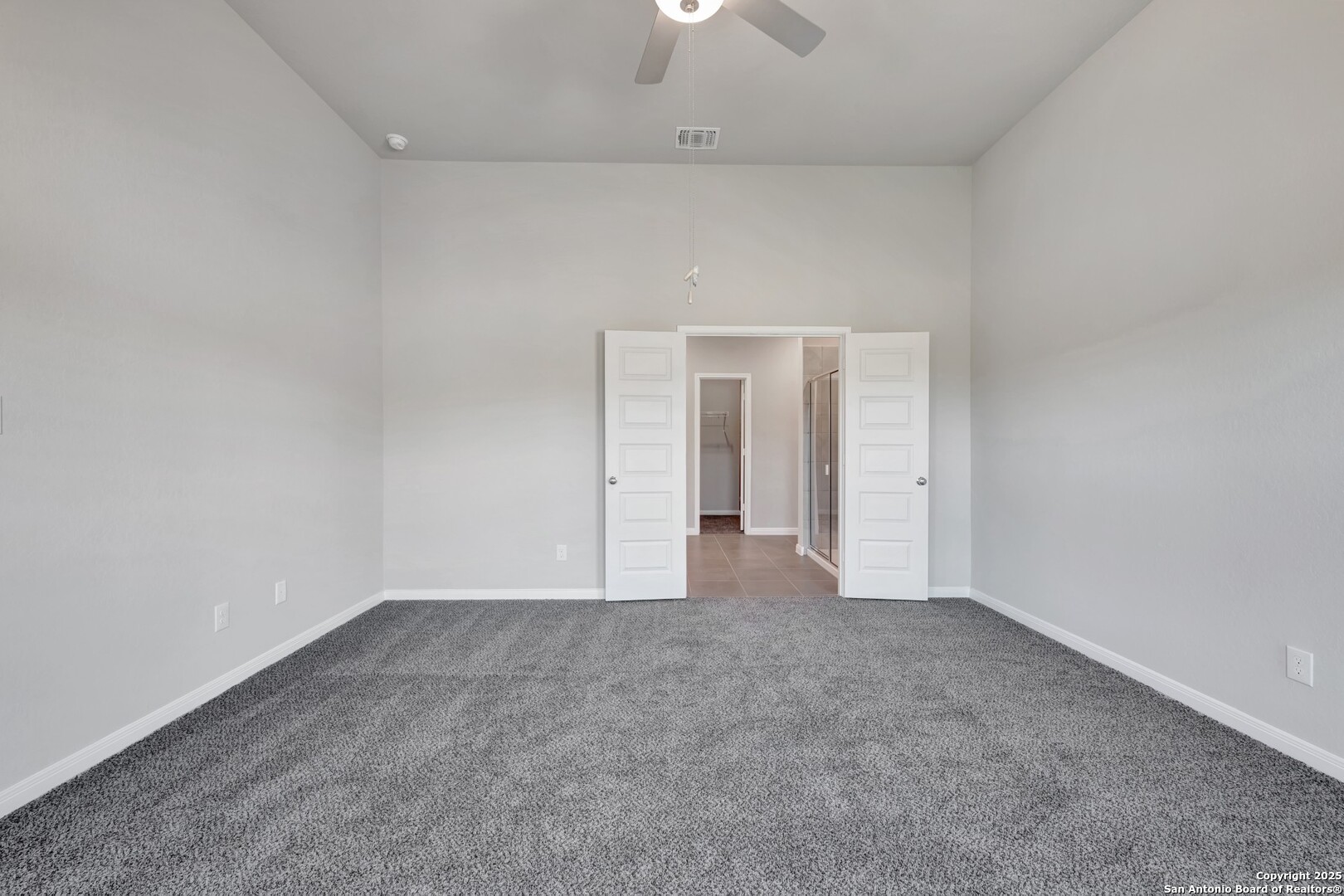 property viewer photo 13