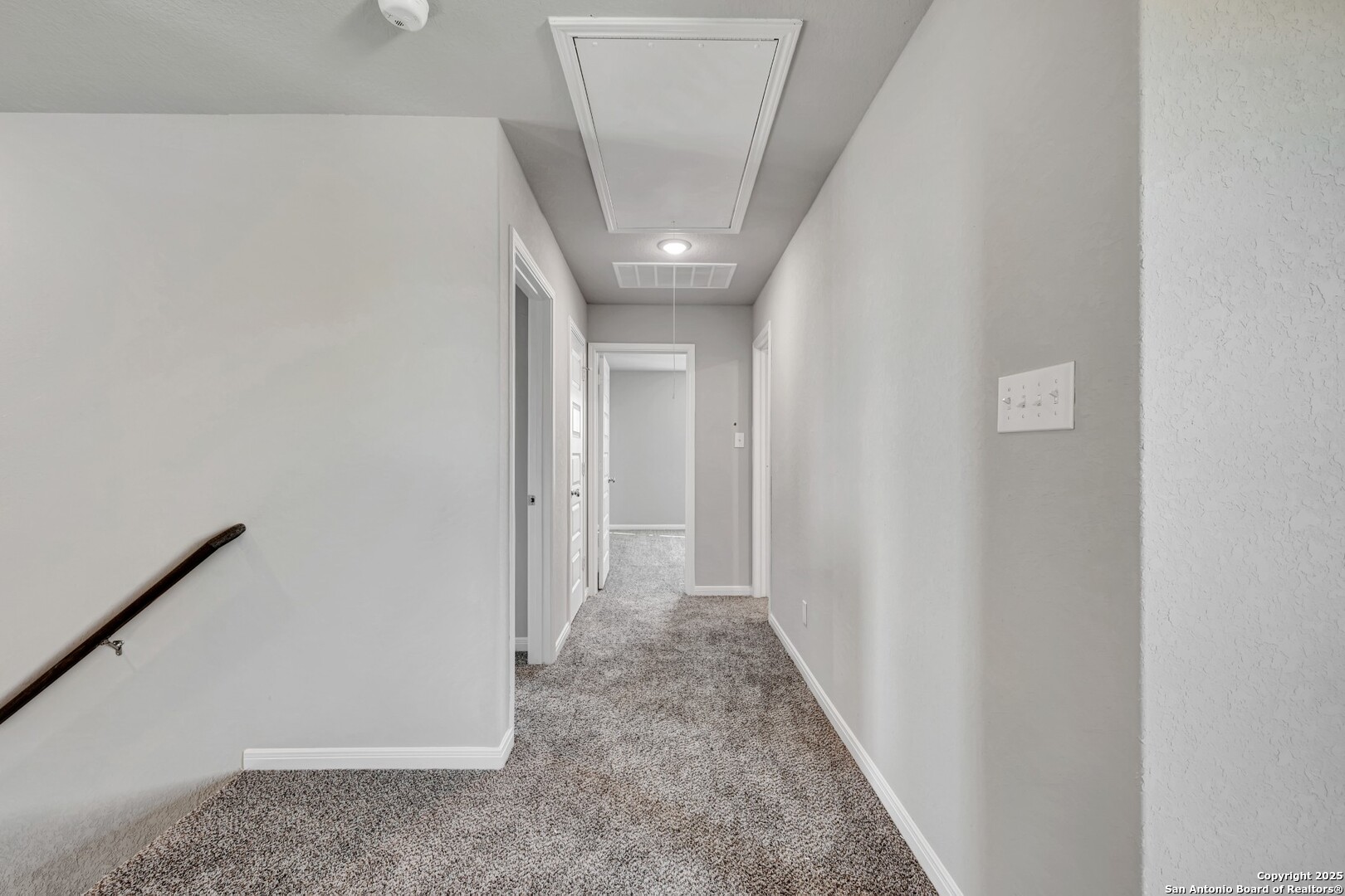property viewer photo 19