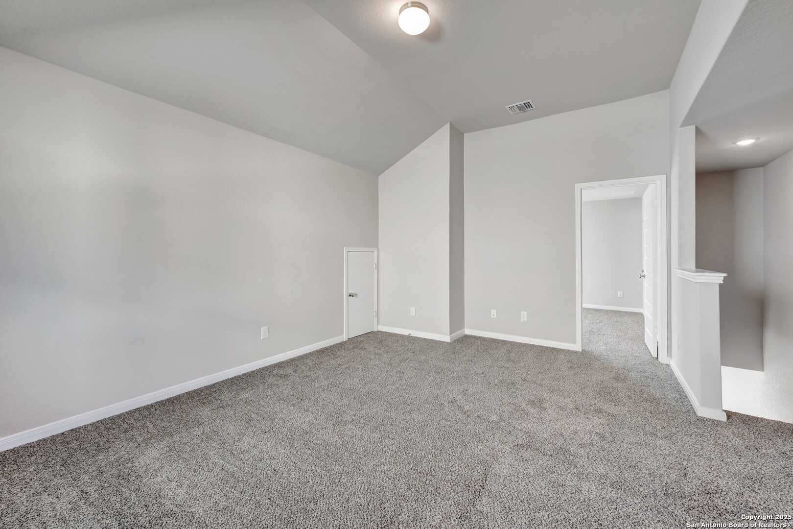 property viewer photo 20