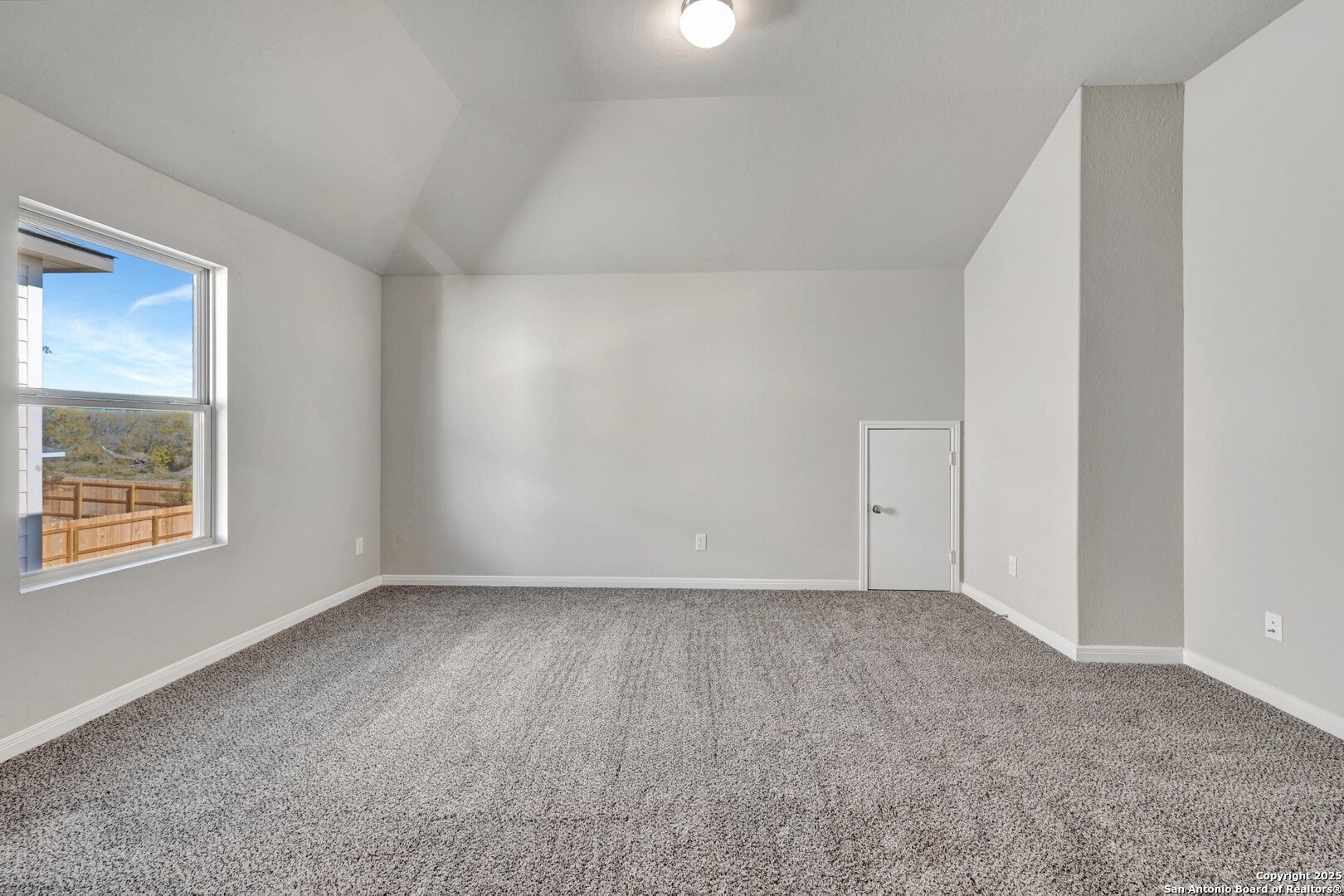 property viewer photo 21