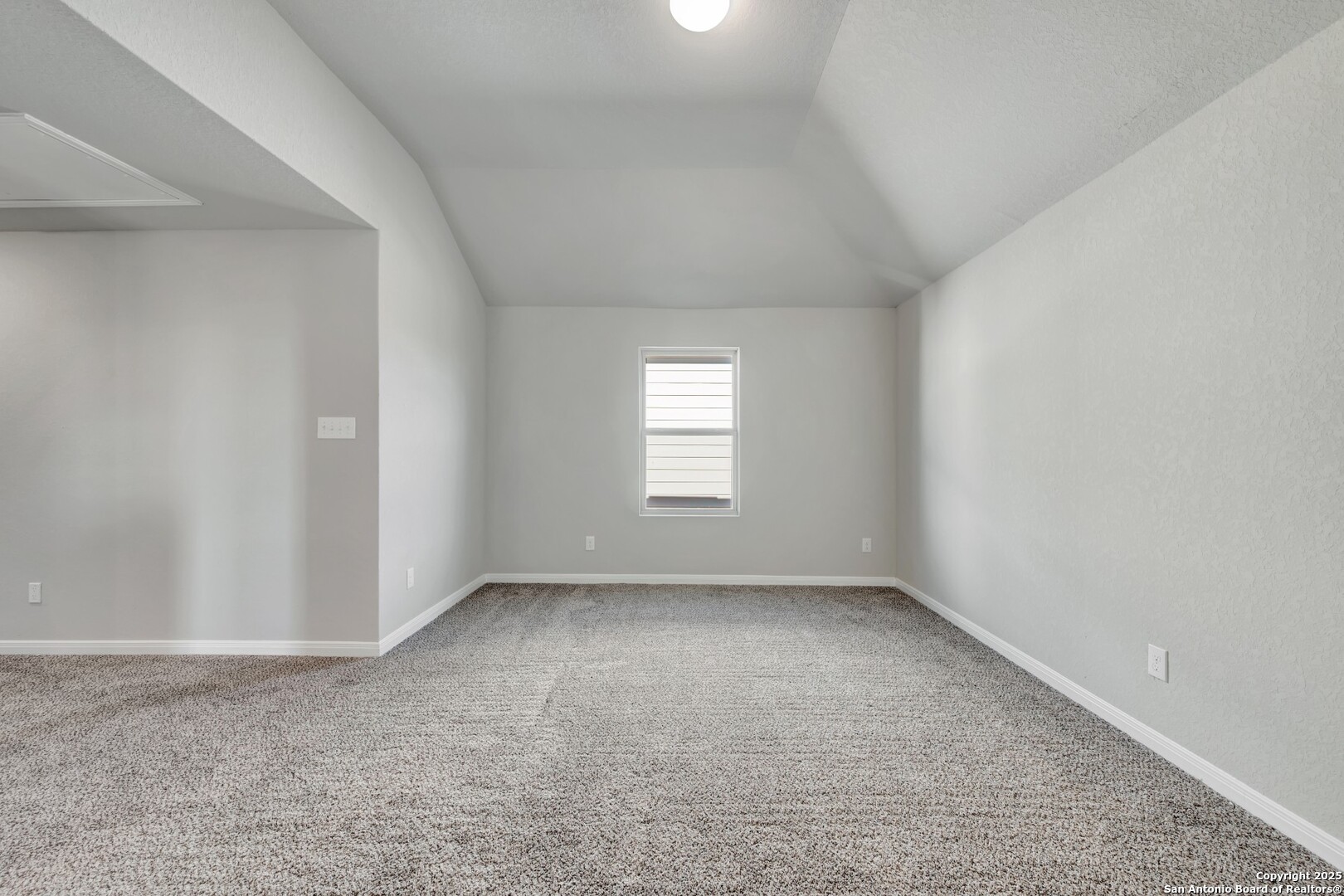 property viewer photo 22