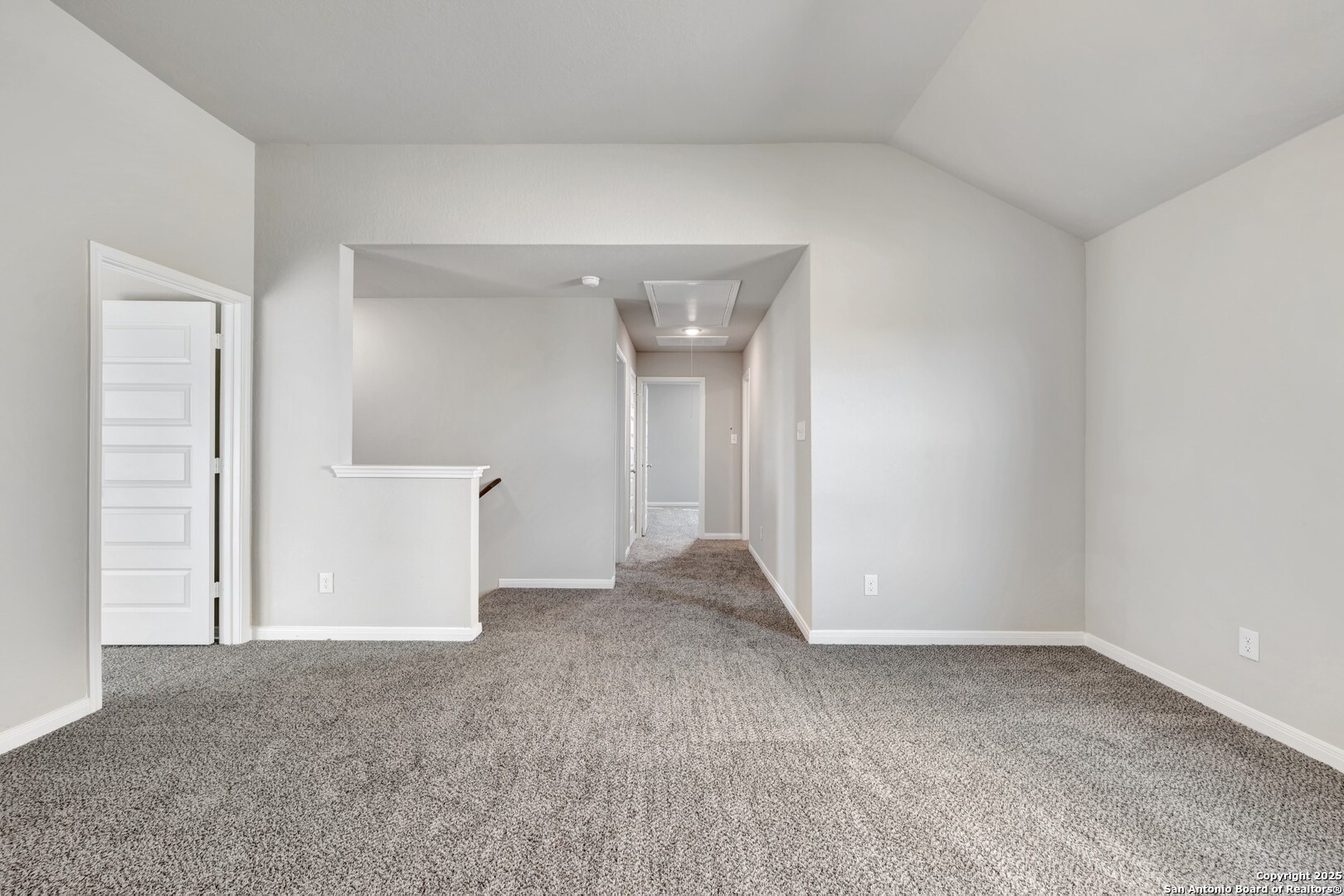 property viewer photo 23