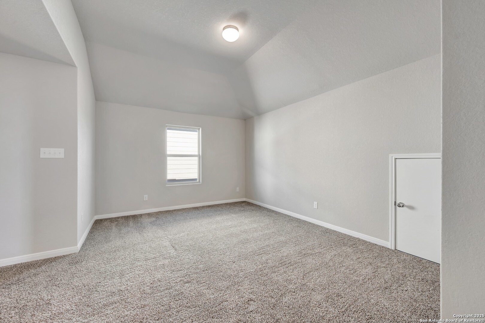 property viewer photo 29