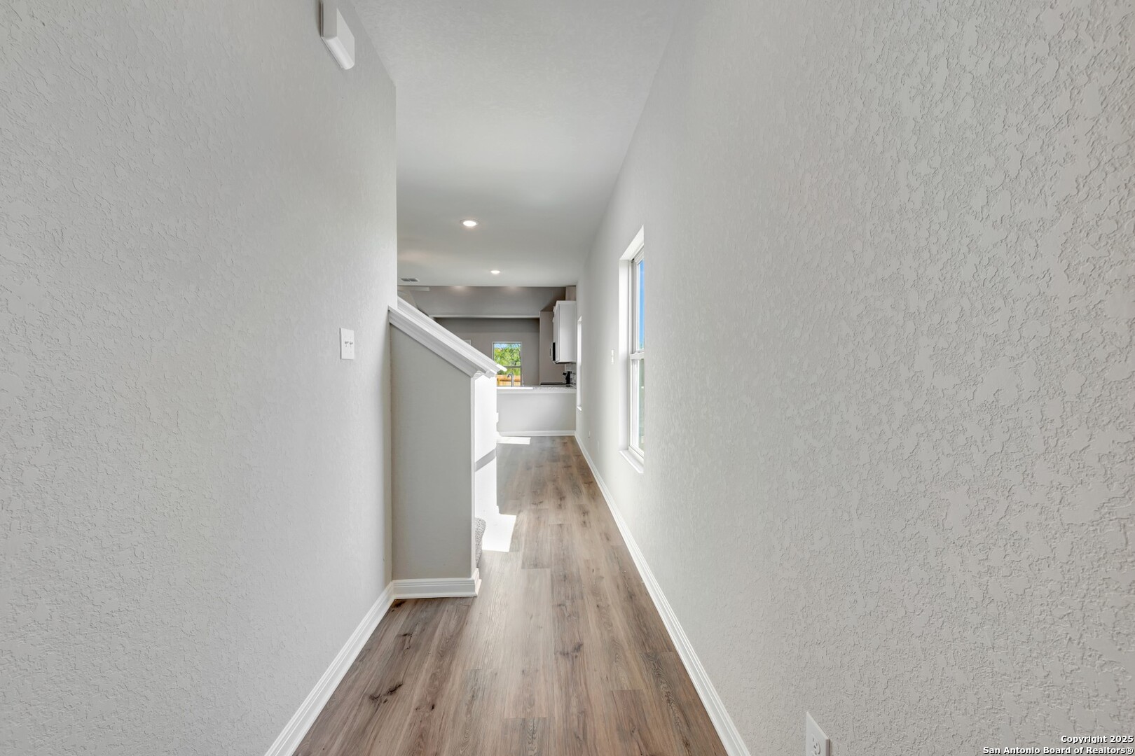 property viewer photo 39
