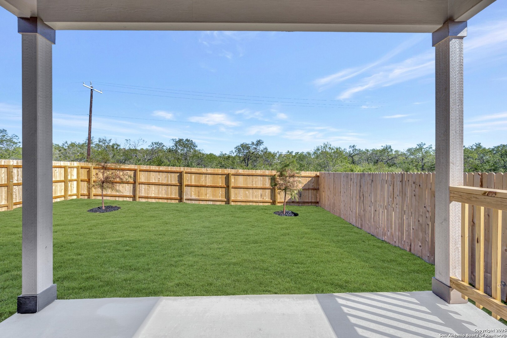 property viewer photo 41