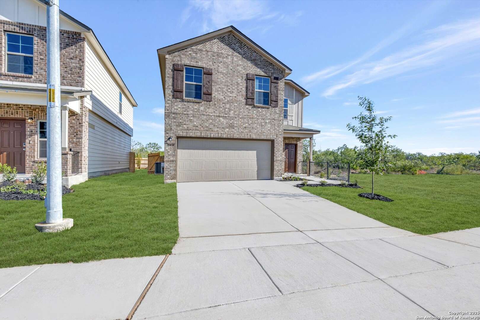 property viewer photo 45