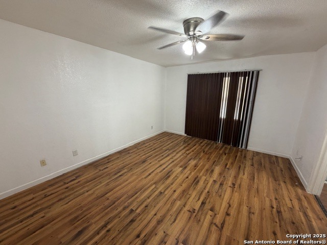 property viewer photo 7