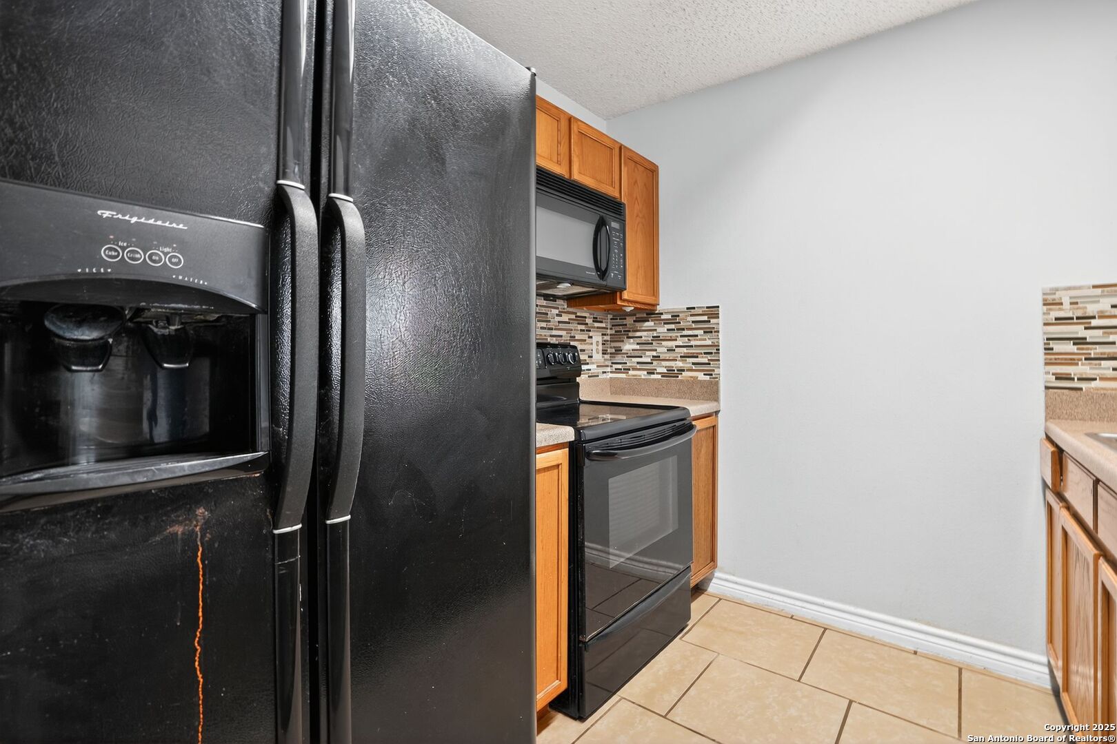 property viewer photo 3