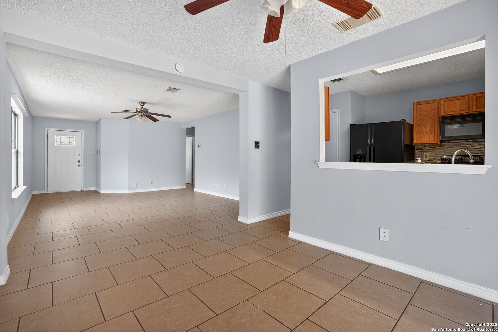property viewer photo 4