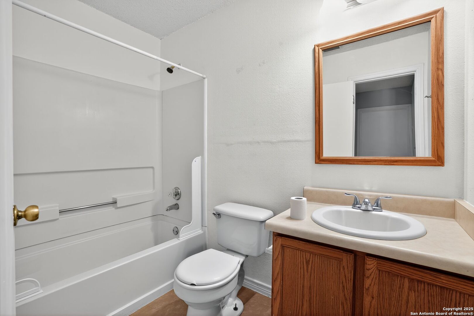 property viewer photo 9