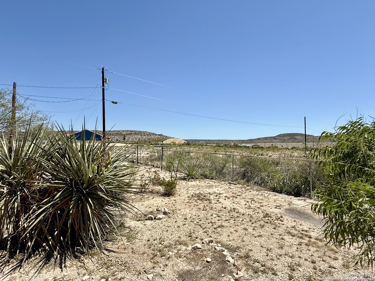 main property photo 27