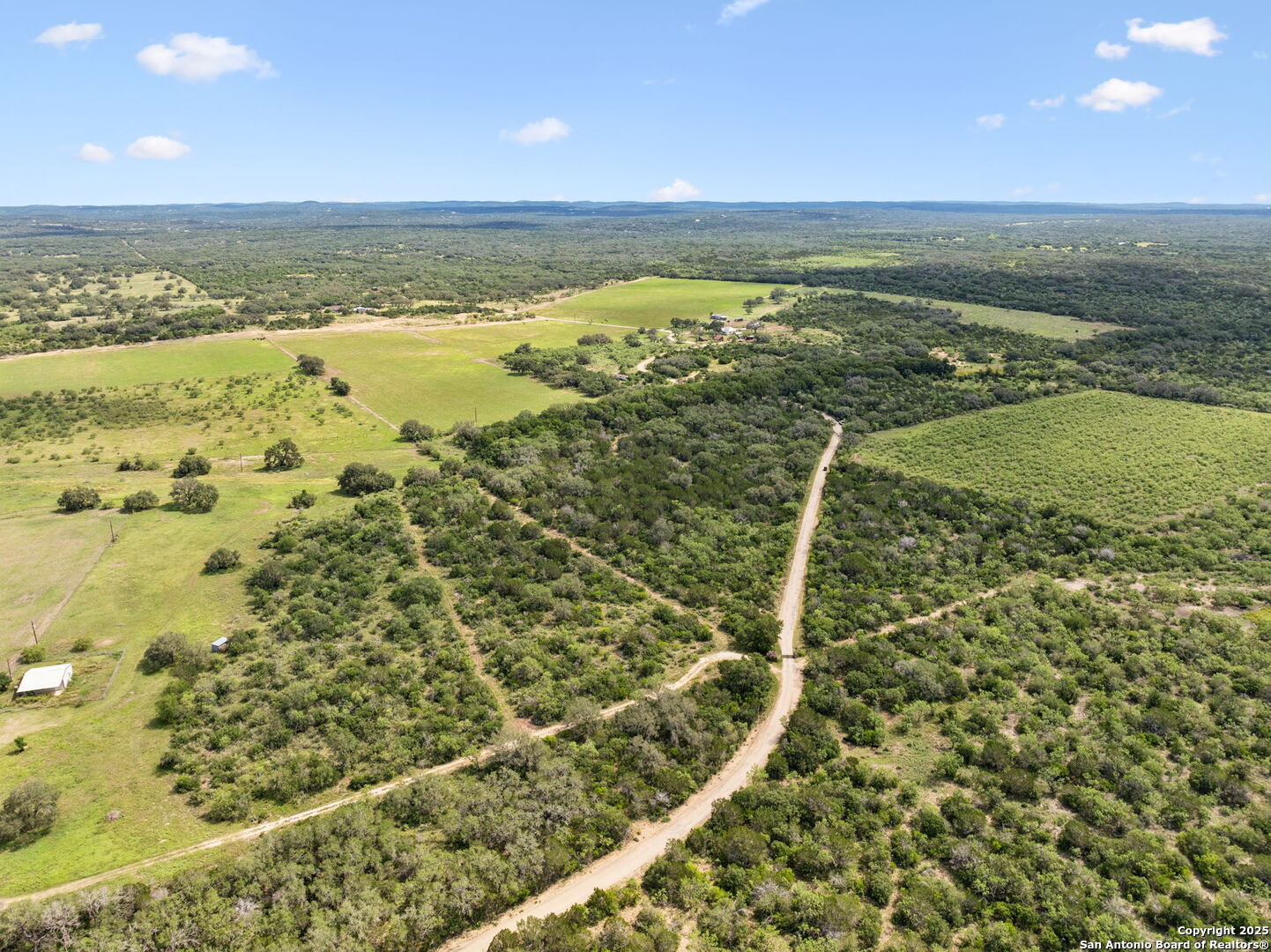 main property photo 11
