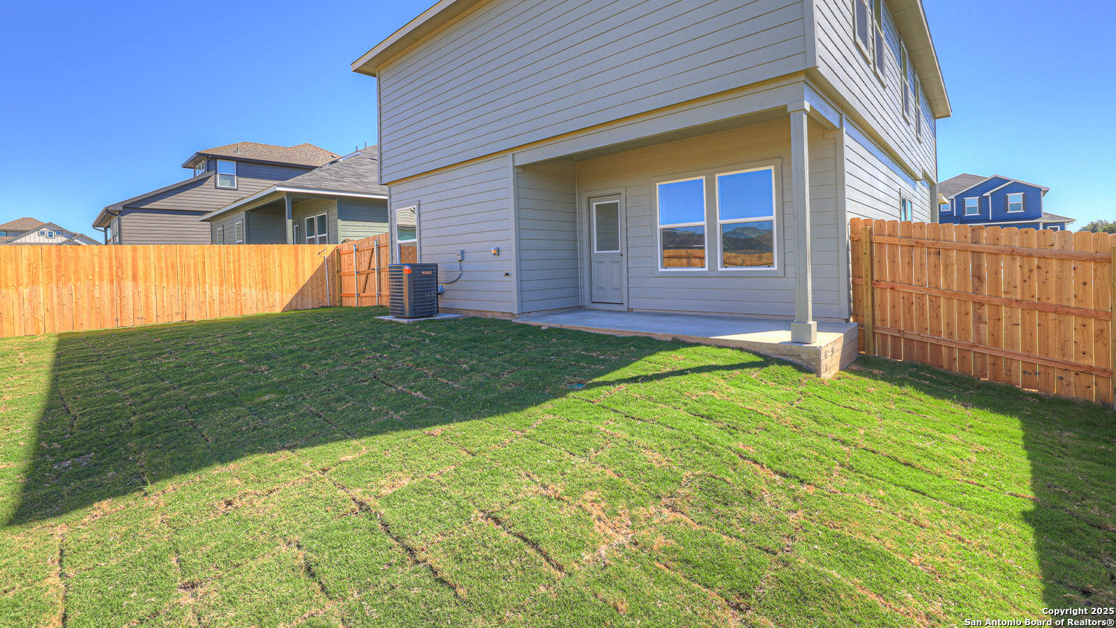 main property photo 31