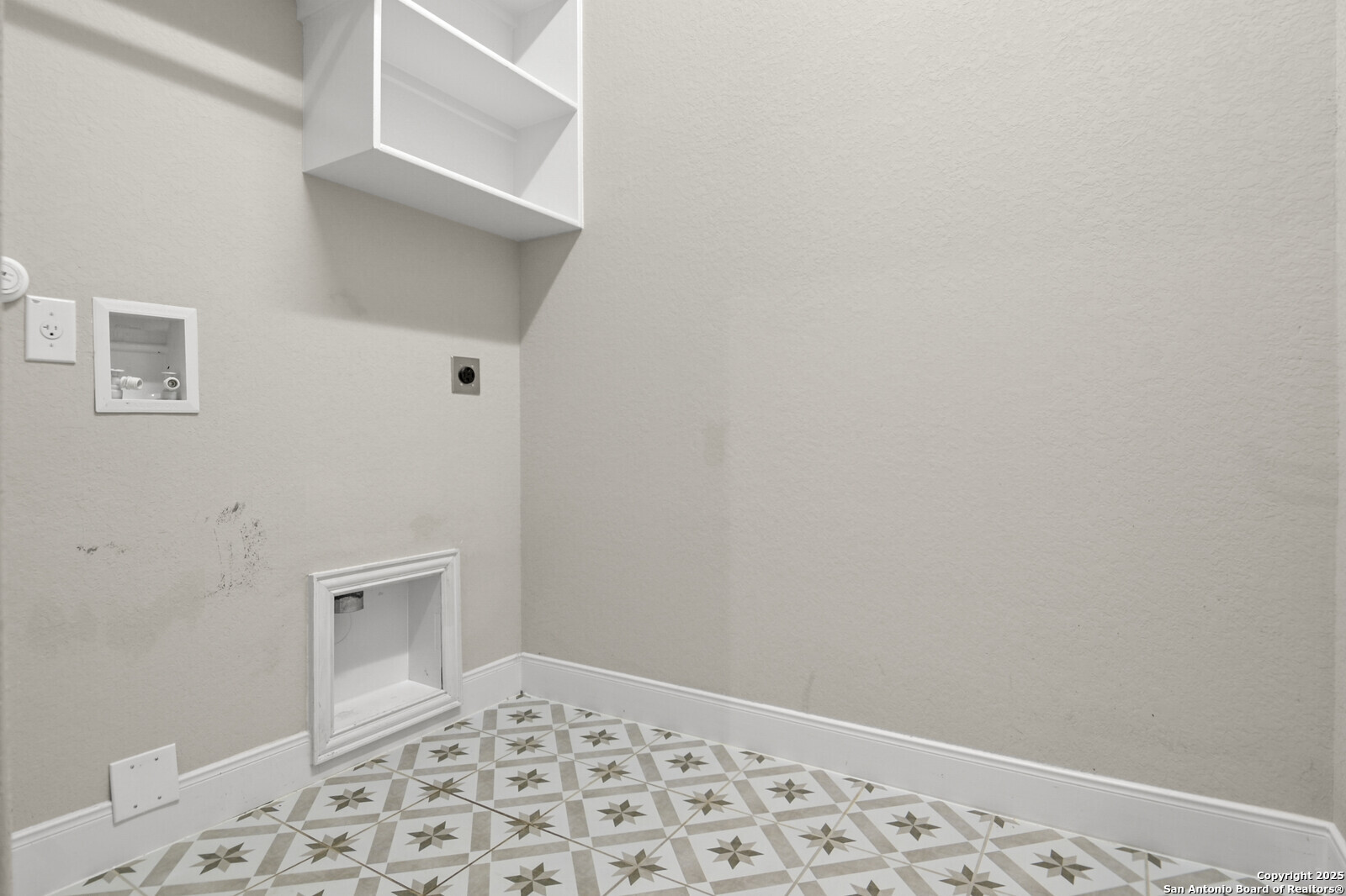 property viewer photo 21