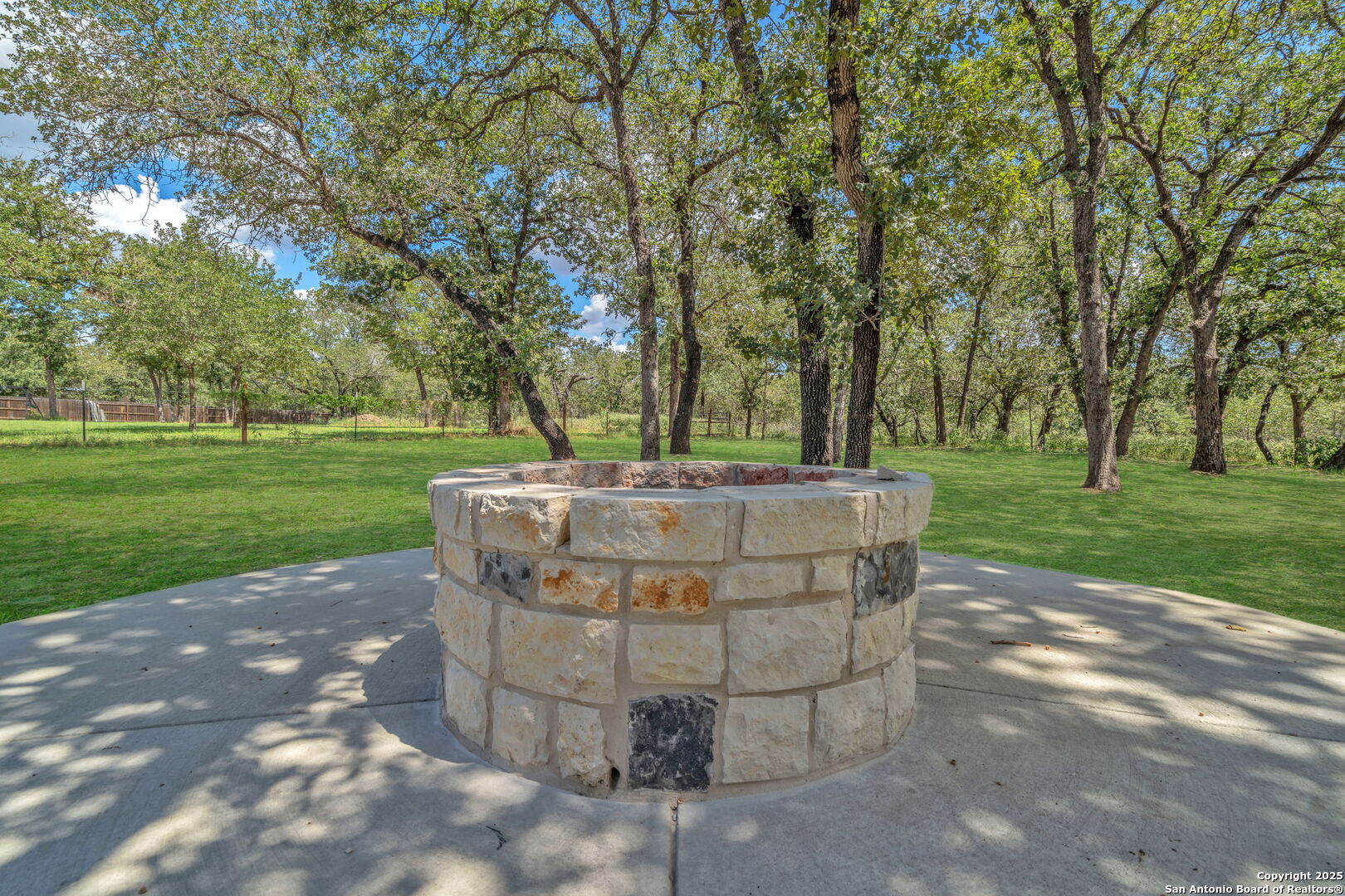 main property photo 37
