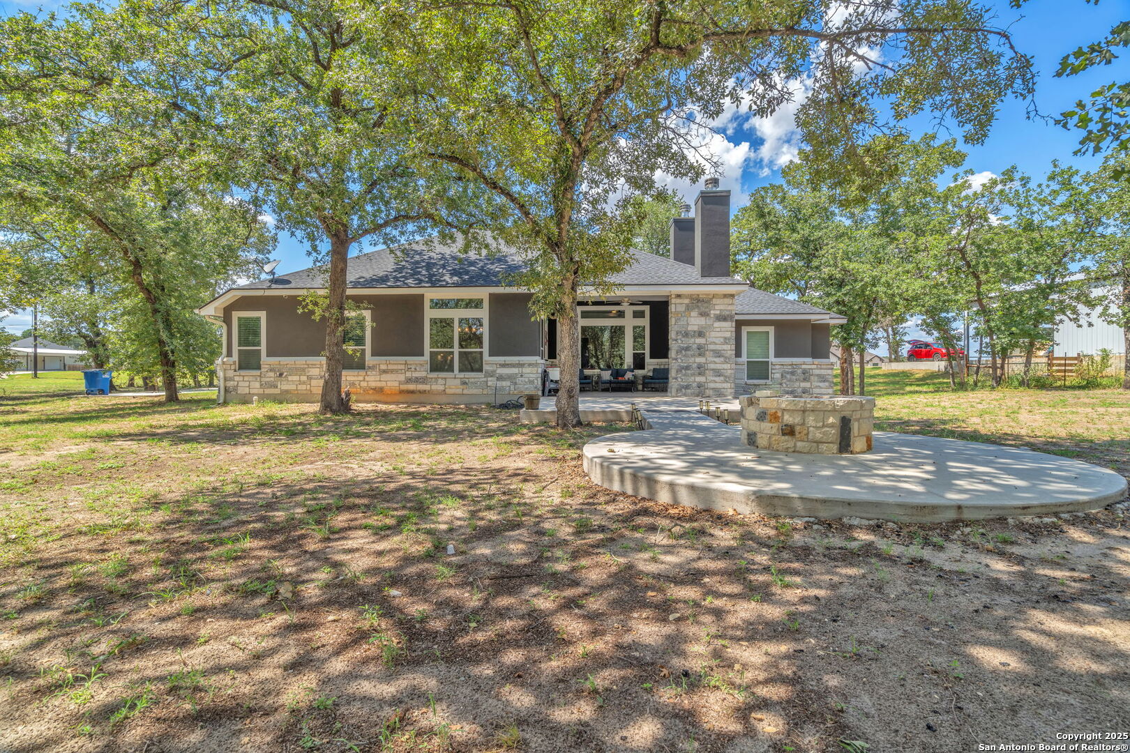 main property photo 39