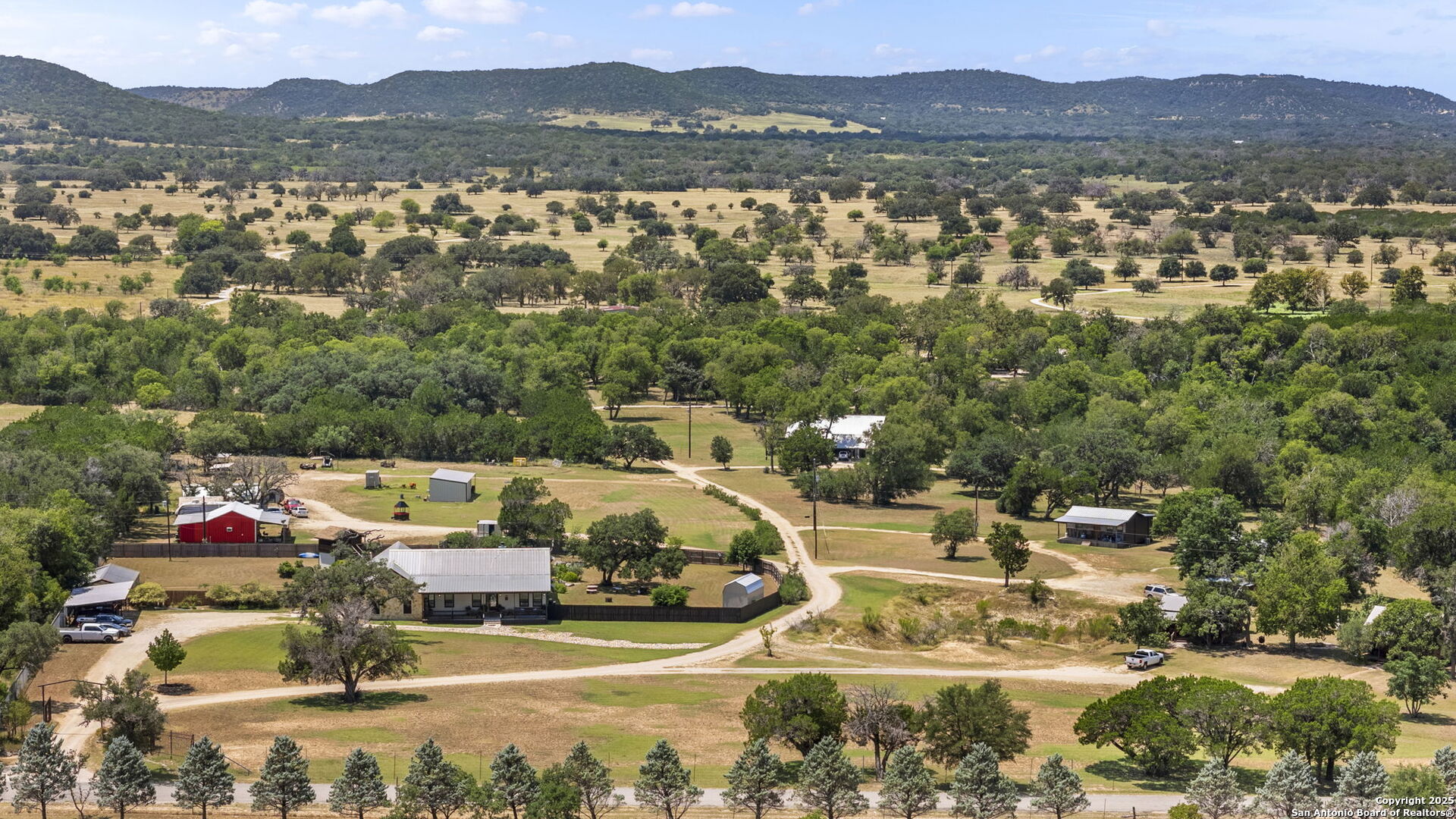 main property photo 45
