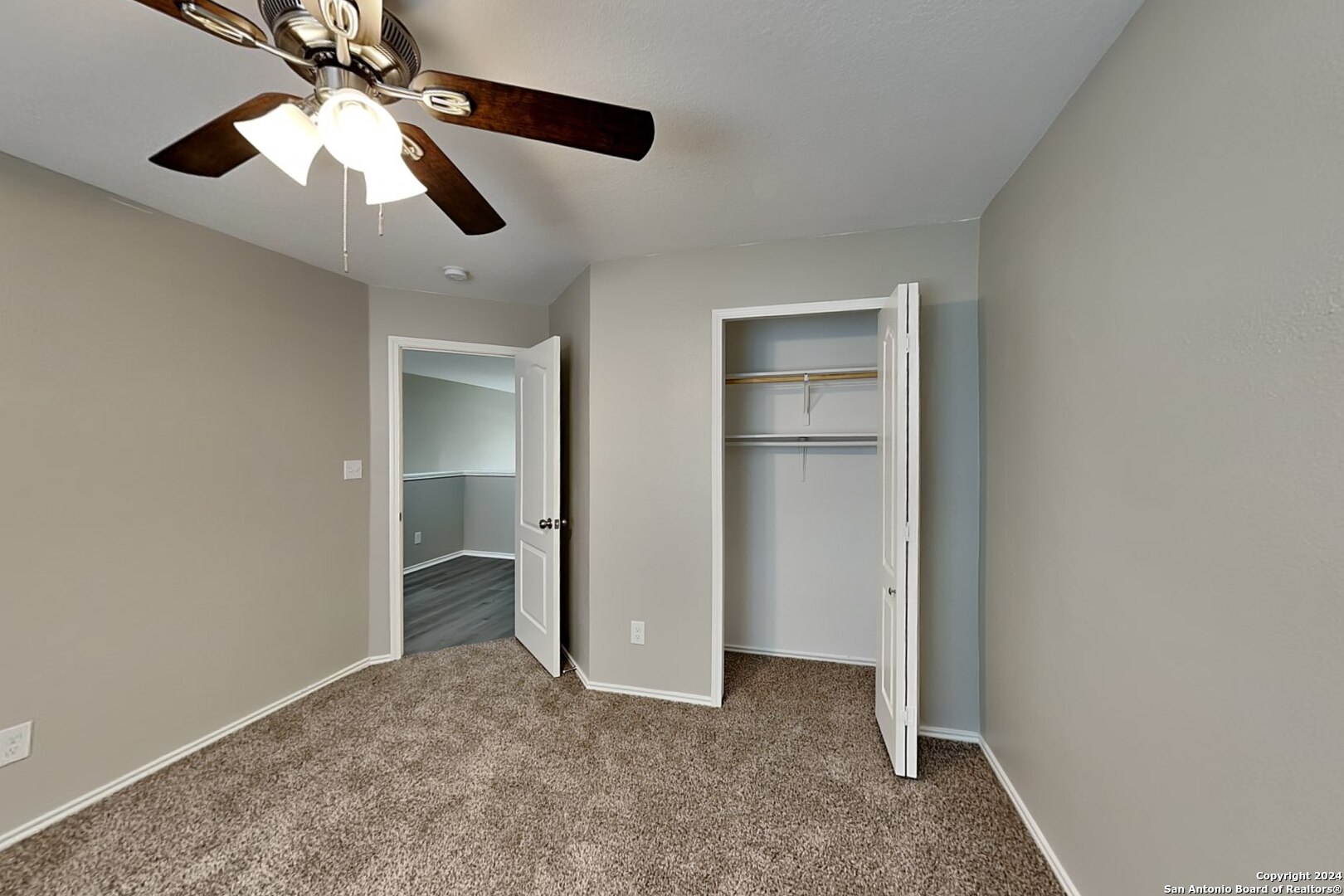 property viewer photo 14
