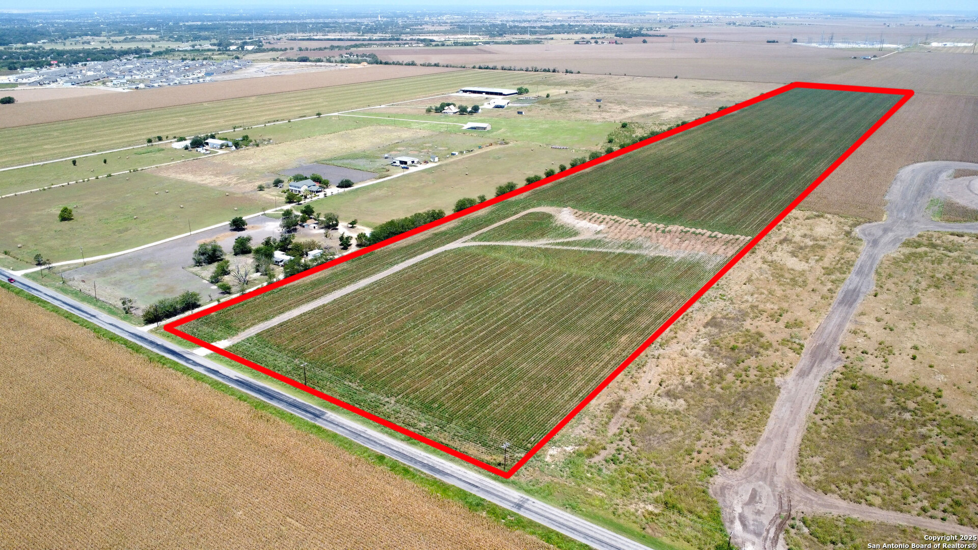 main property photo 3