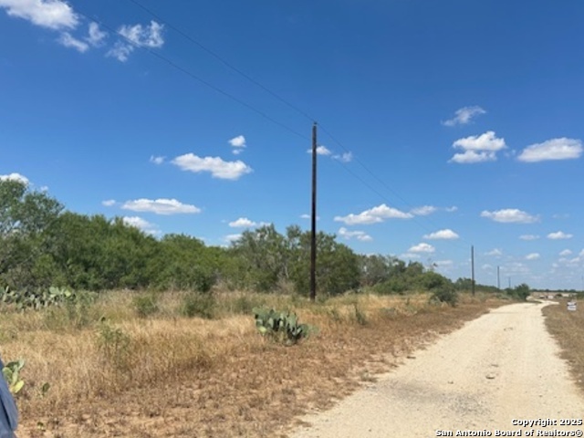 main property photo 11