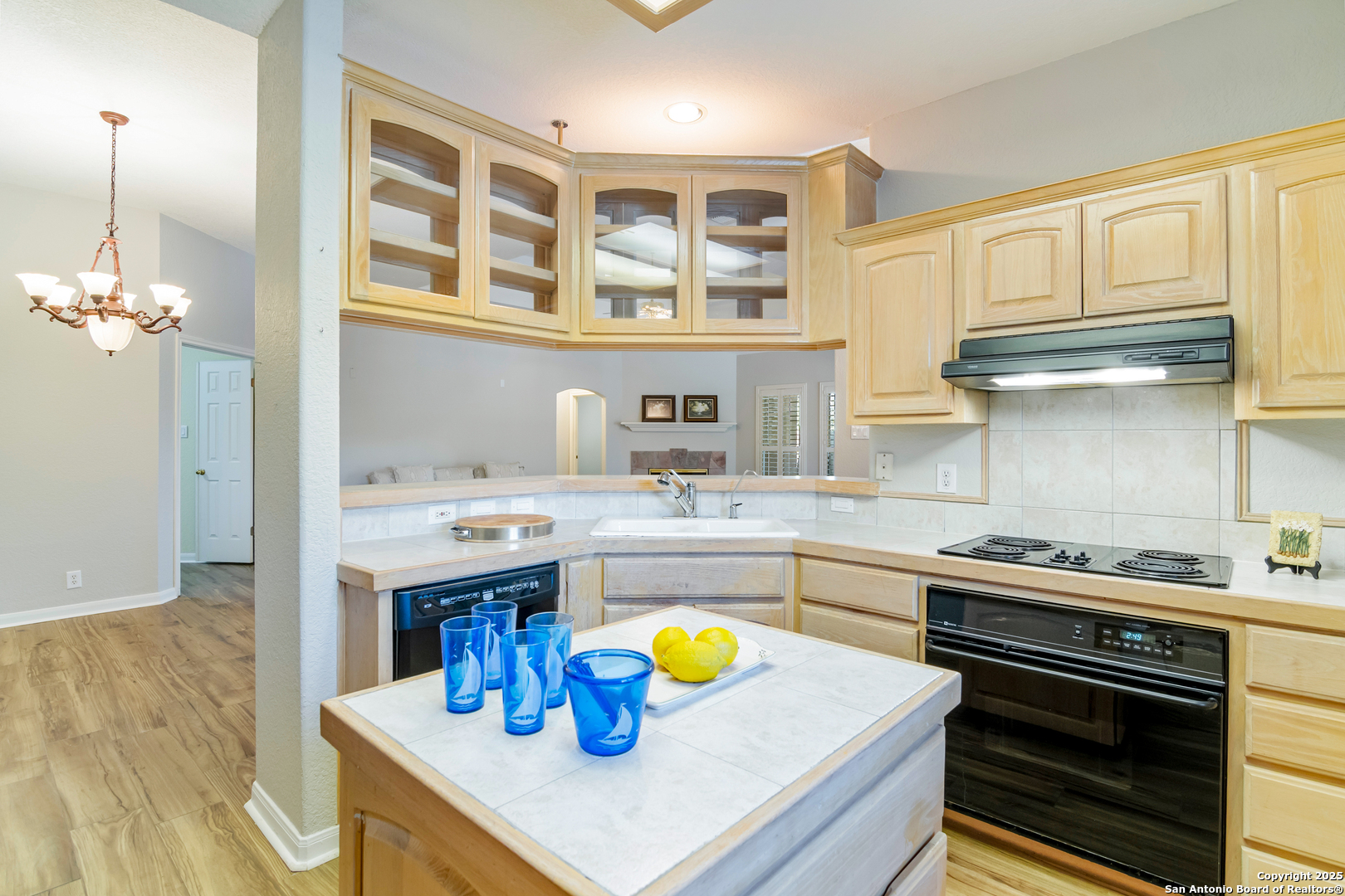 property viewer photo 13