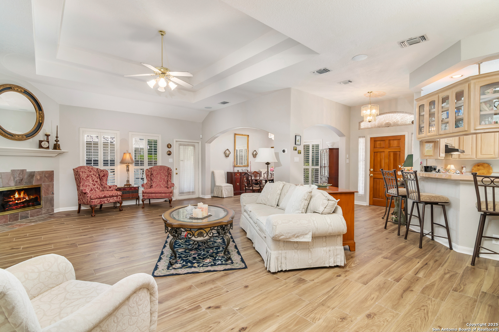 property viewer photo 20