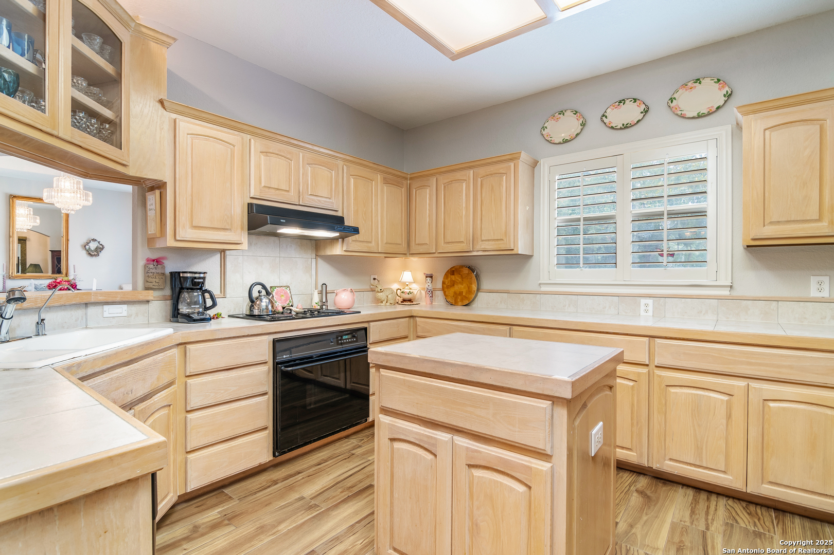 property viewer photo 37