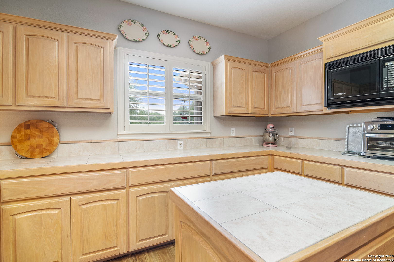 property viewer photo 39