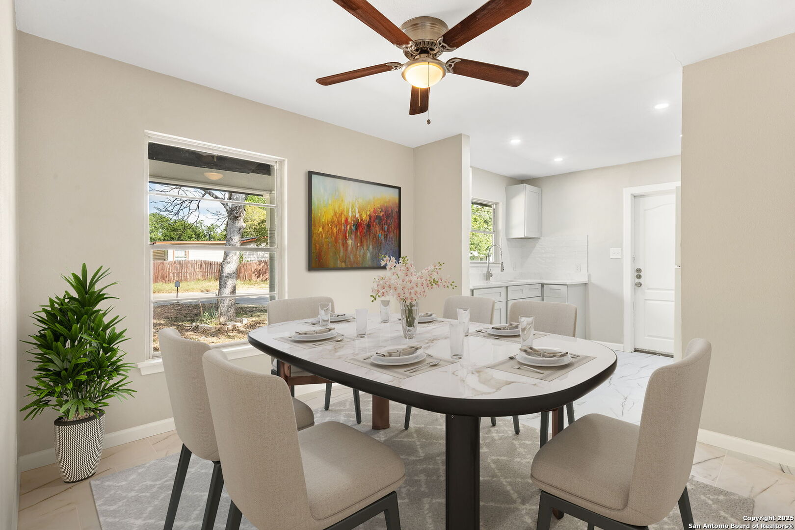 property viewer photo 10