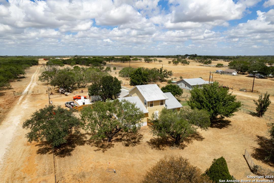 main property photo 29