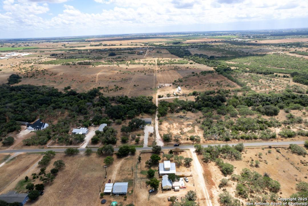 main property photo 36