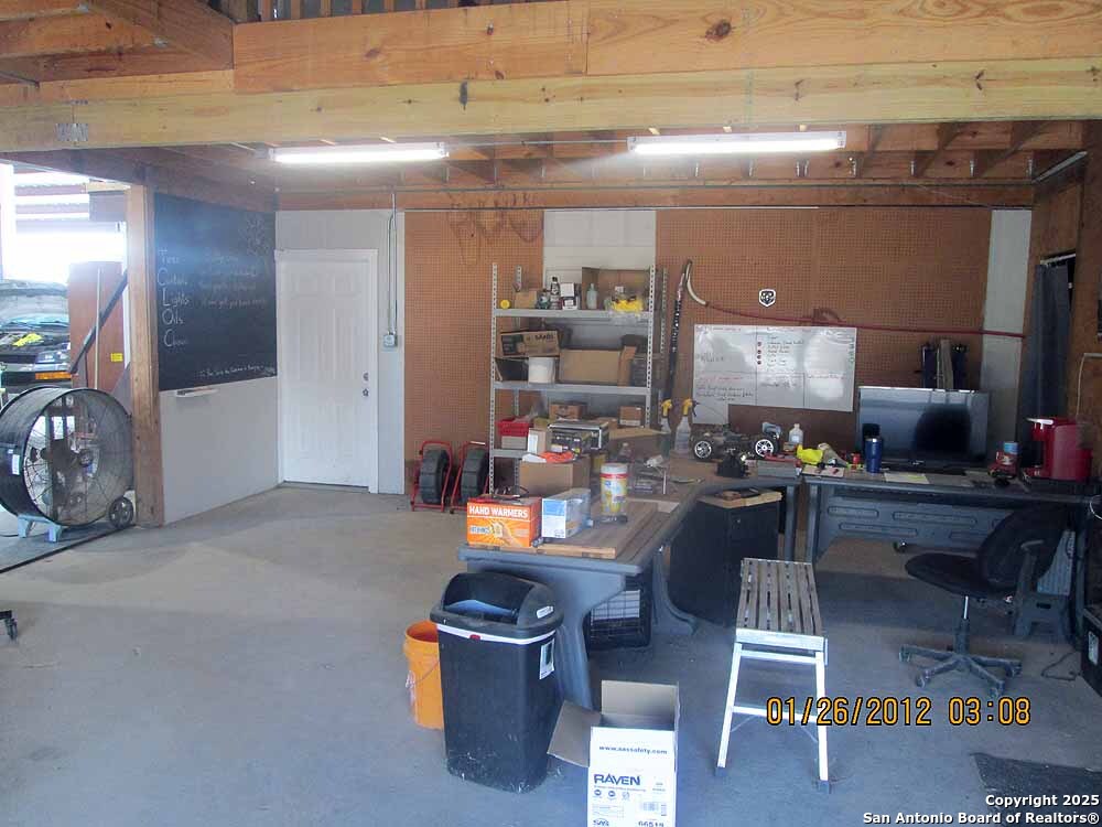 main property photo 15