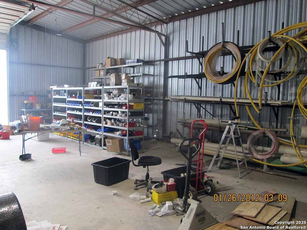 main property photo 17