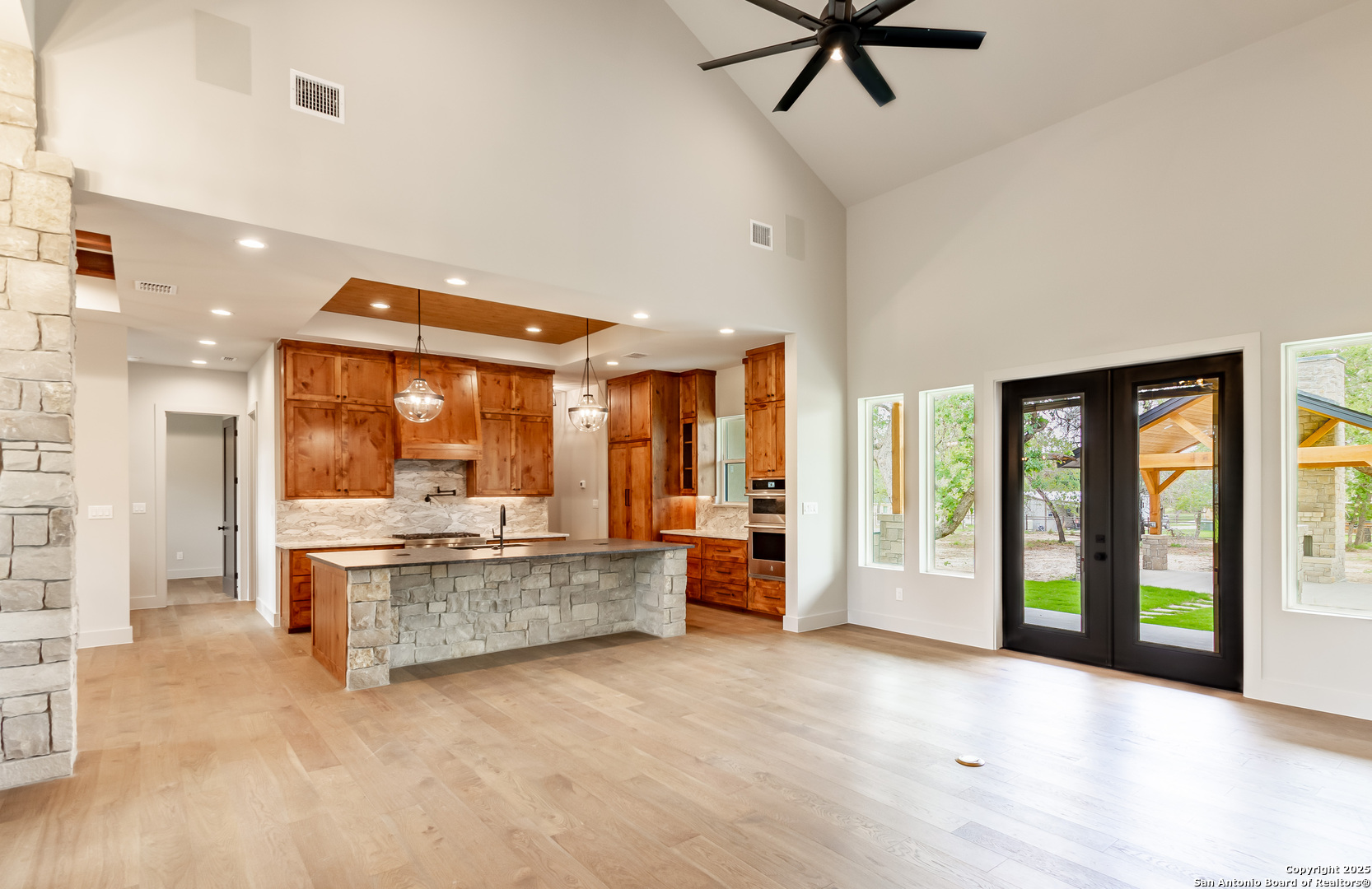 main property photo 49